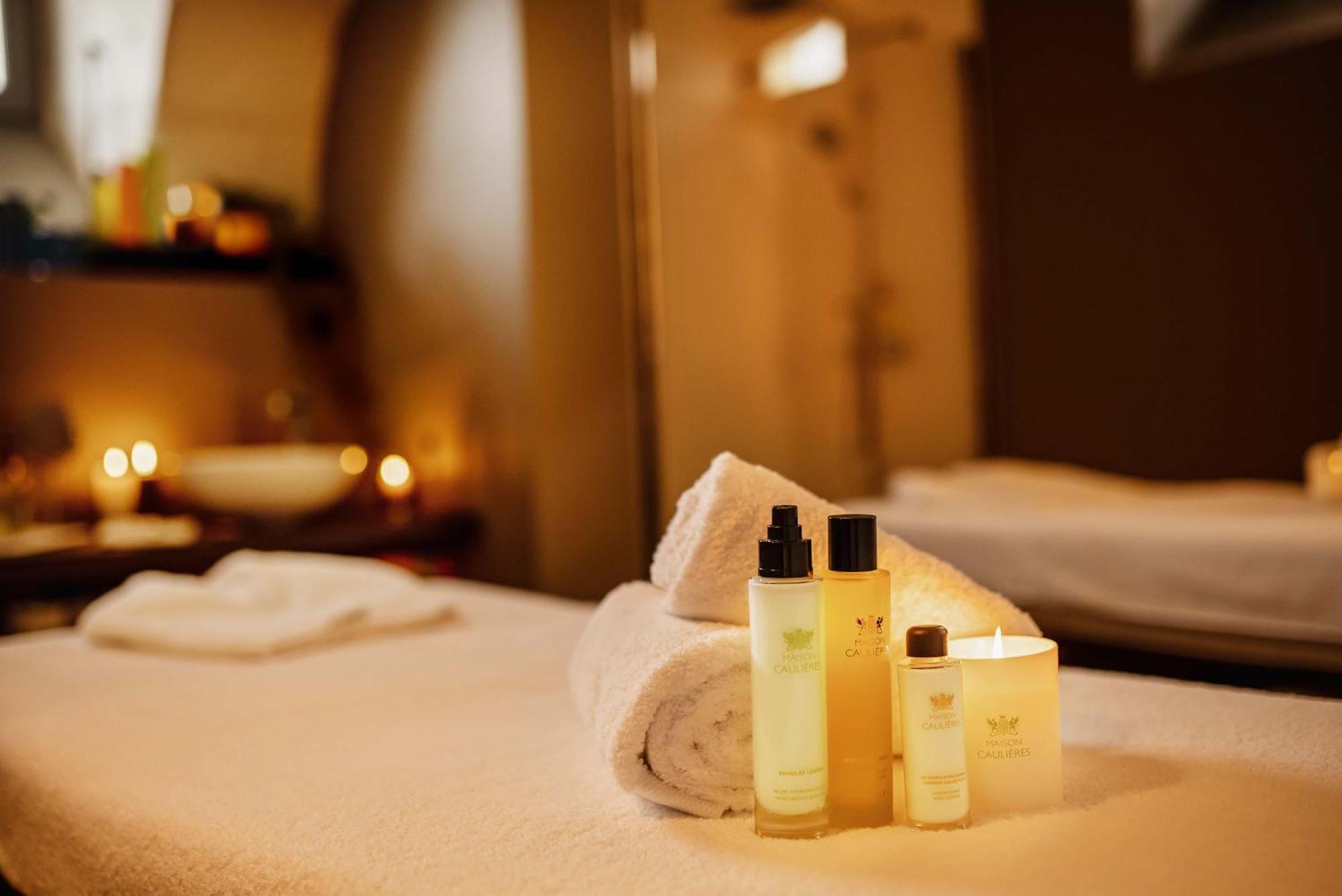 Hotel Western De La Cite Royale 4*